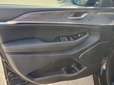 2025 Jeep Grand Cherokee Overland