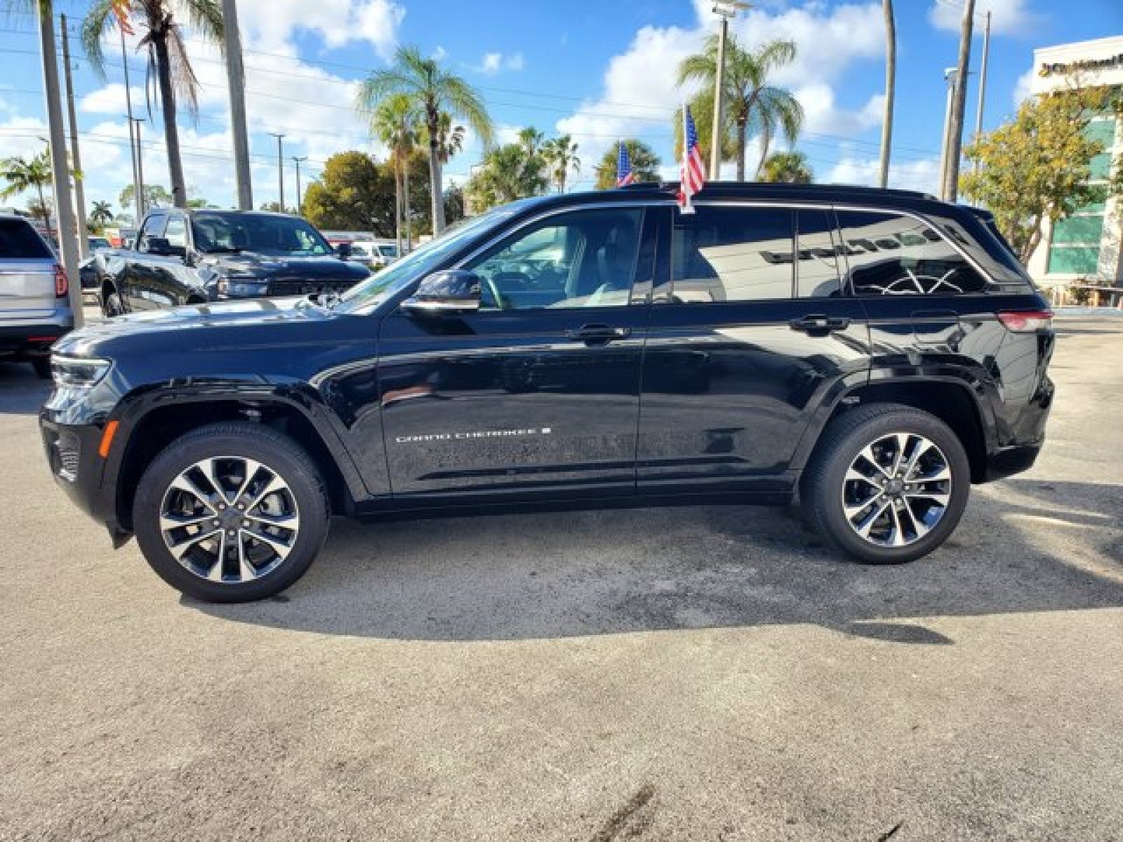 2025 Jeep Grand Cherokee Overland