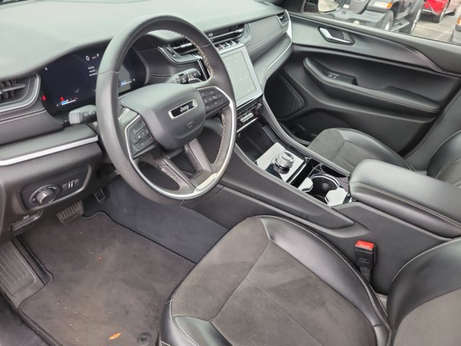 2023 Jeep Grand Cherokee L Altitude X