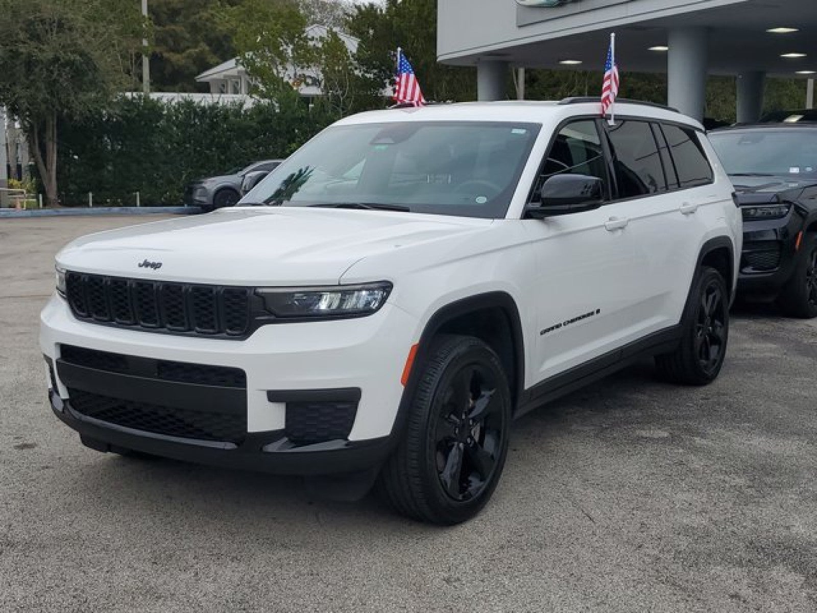 2023 Jeep Grand Cherokee L Altitude