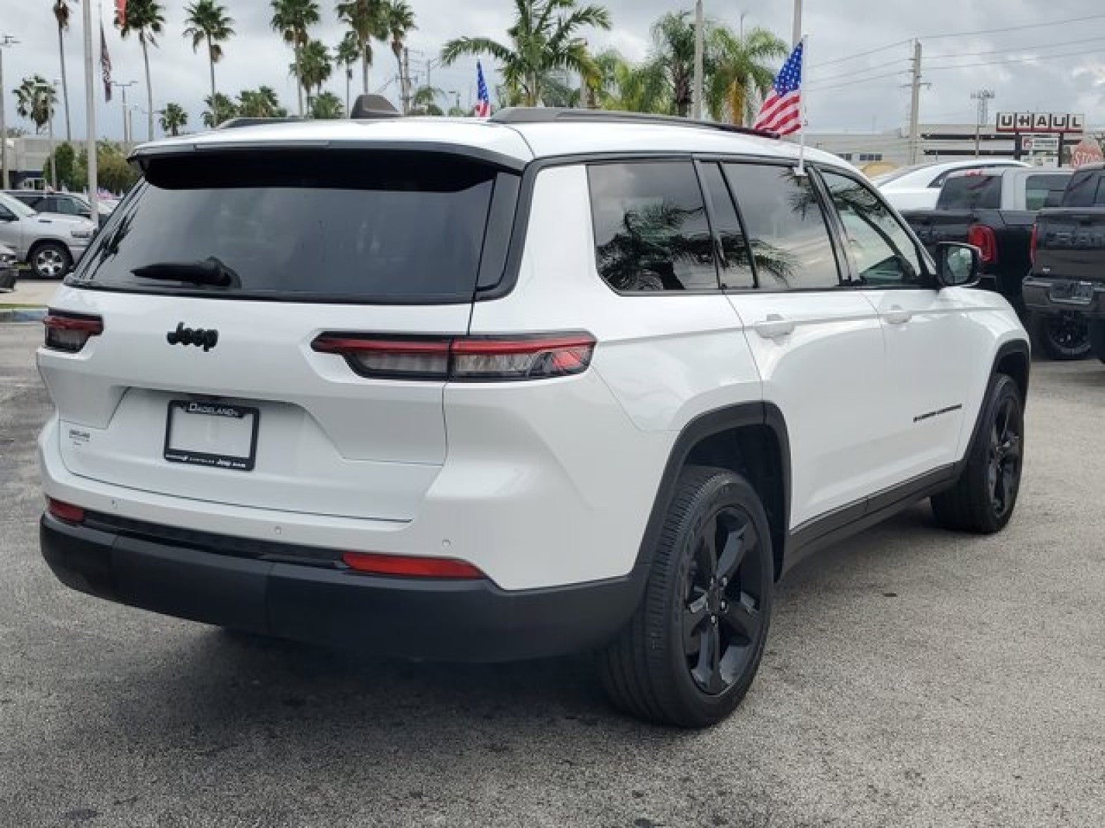 2023 Jeep Grand Cherokee L Altitude