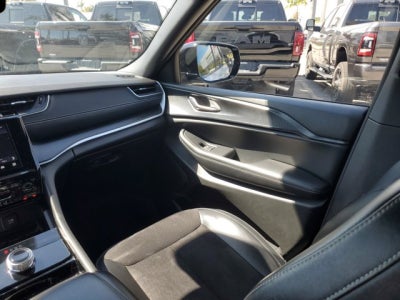 2023 Jeep Grand Cherokee L Altitude X