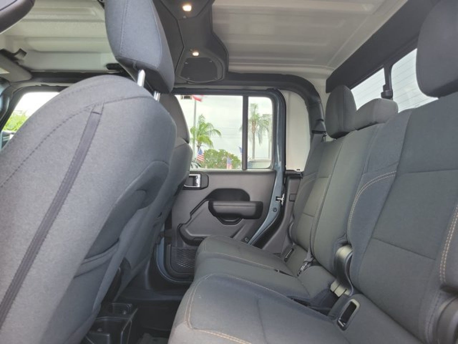 2024 Jeep Gladiator Willys