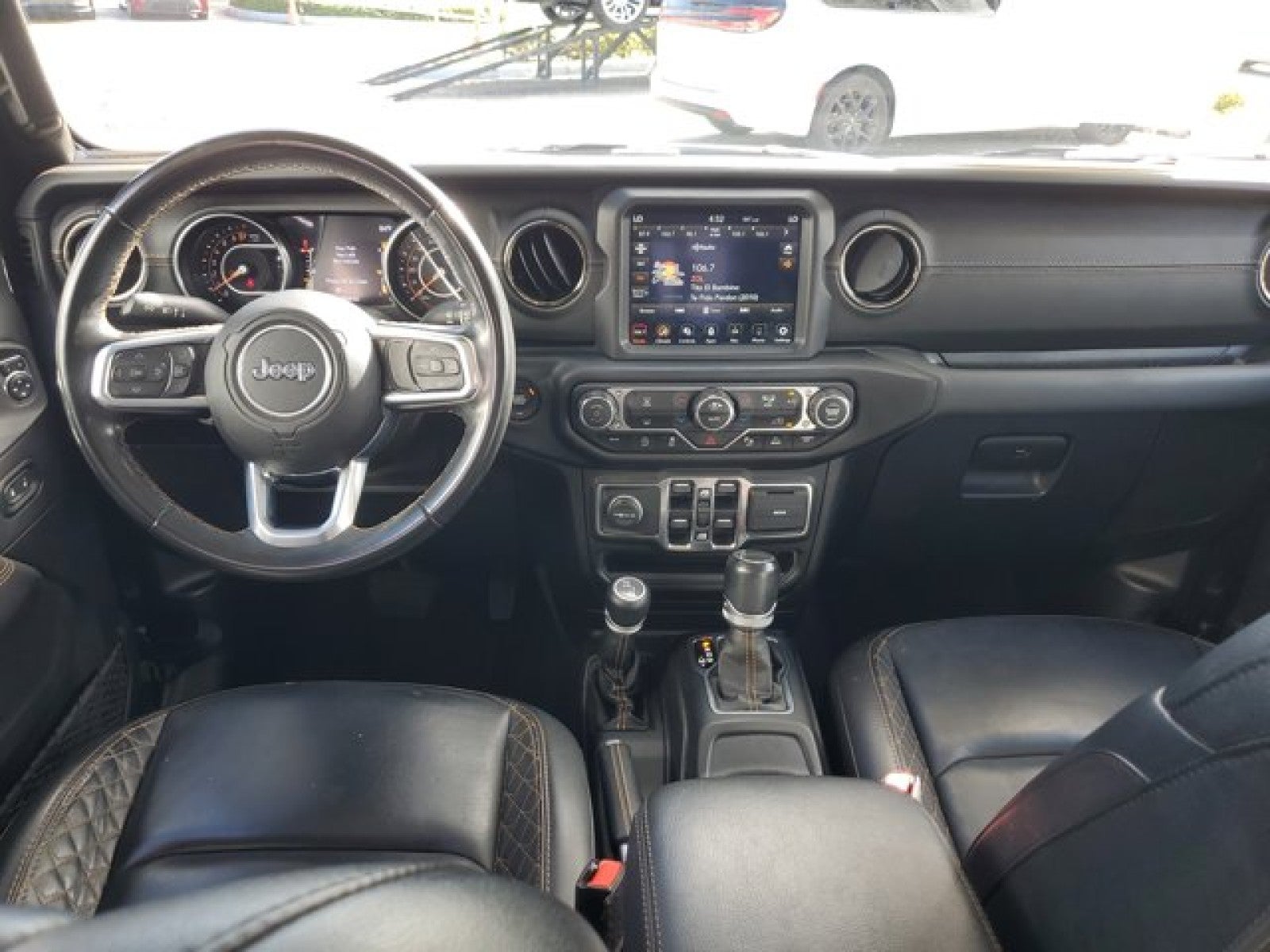 2021 Jeep Gladiator Overland