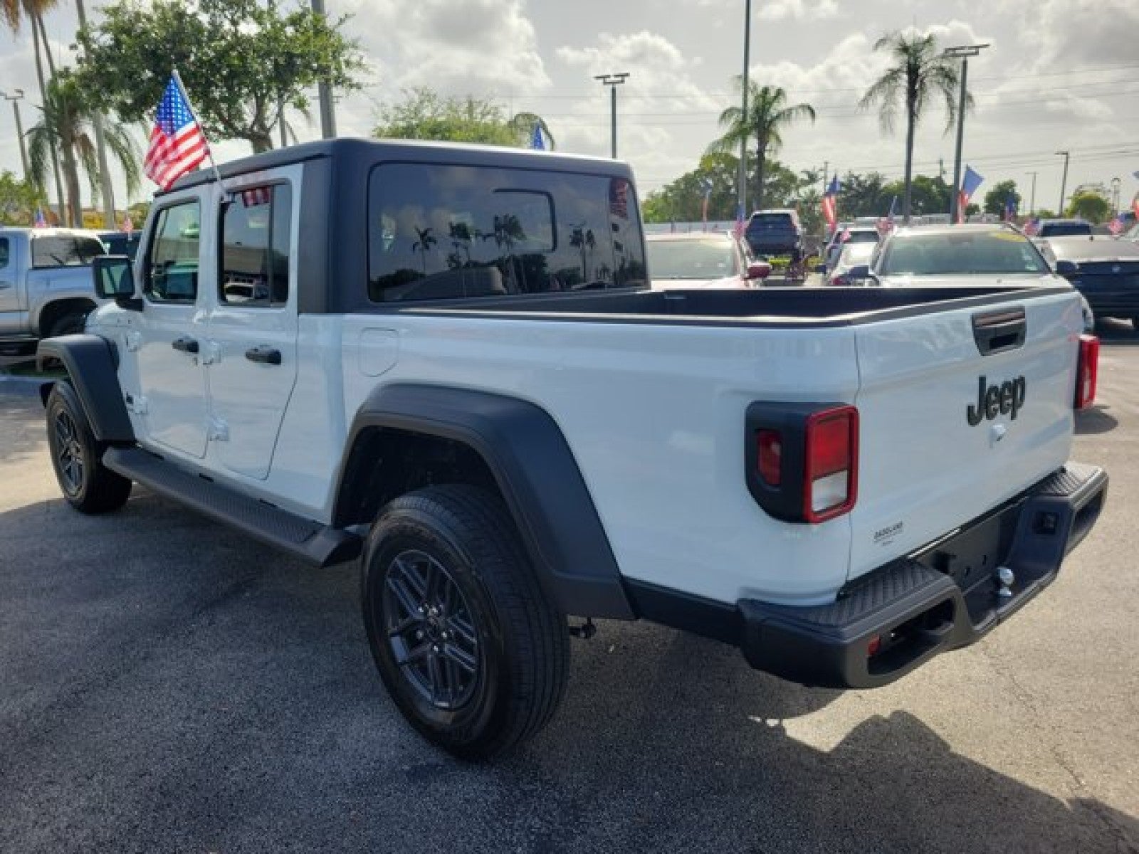 2025 Jeep Gladiator Sport S