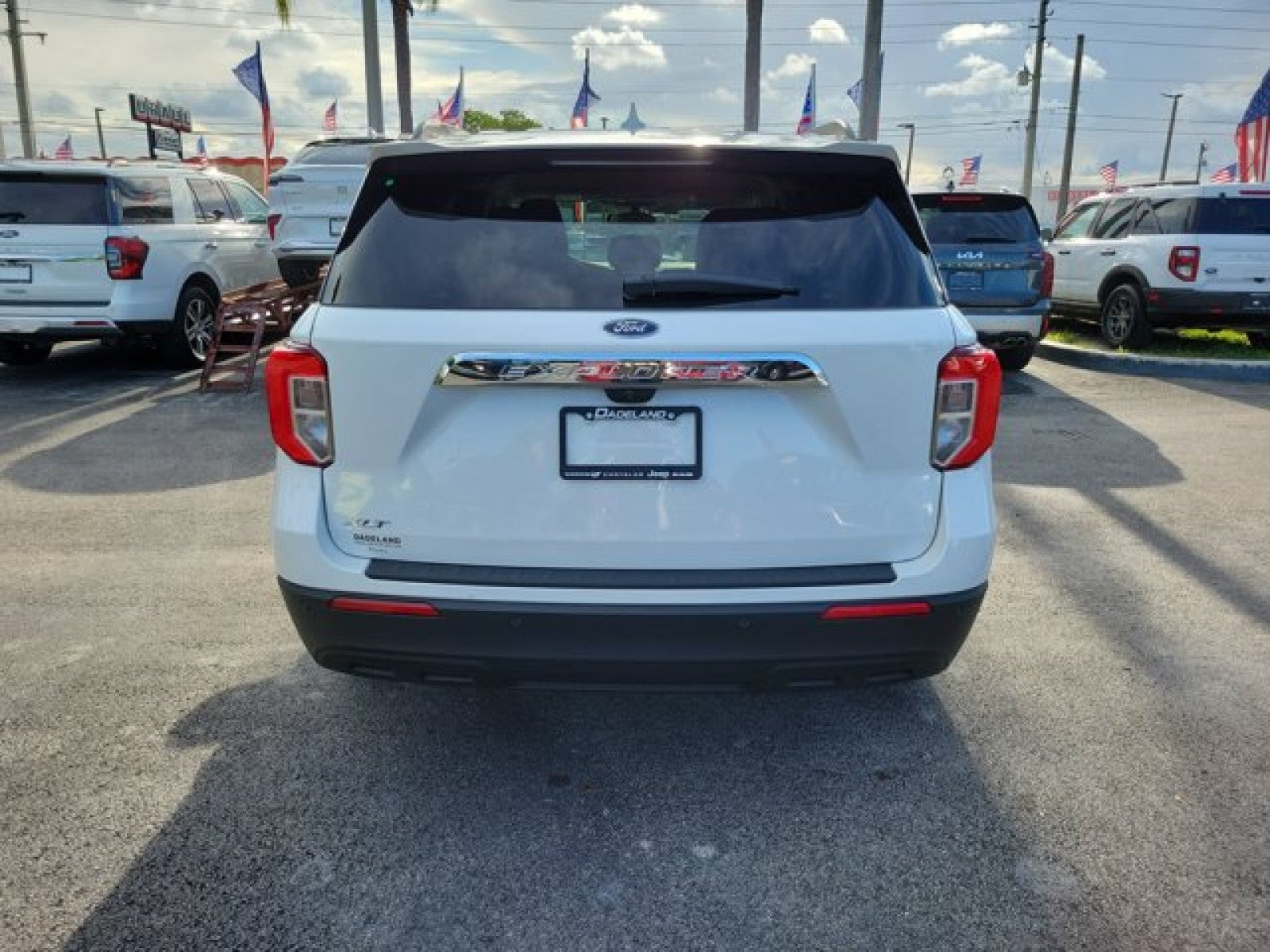 2024 Ford Explorer XLT