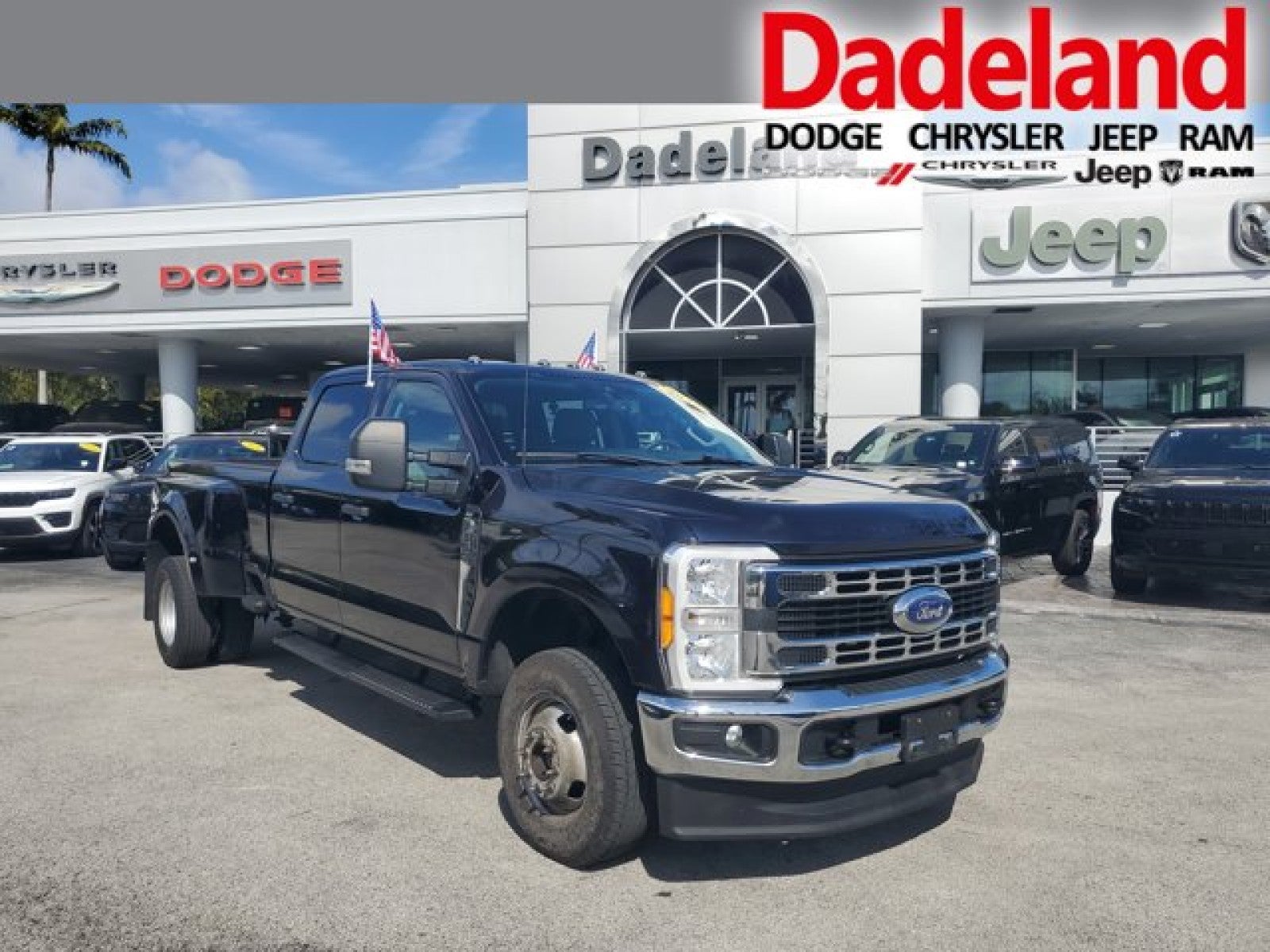 2023 Ford Super Duty F-350 DRW XLT