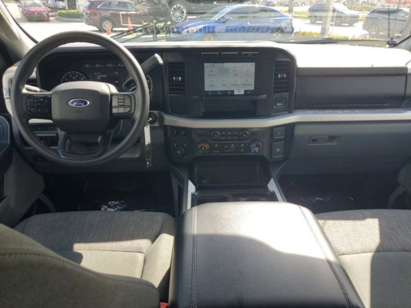 2023 Ford Super Duty F-350 DRW XLT