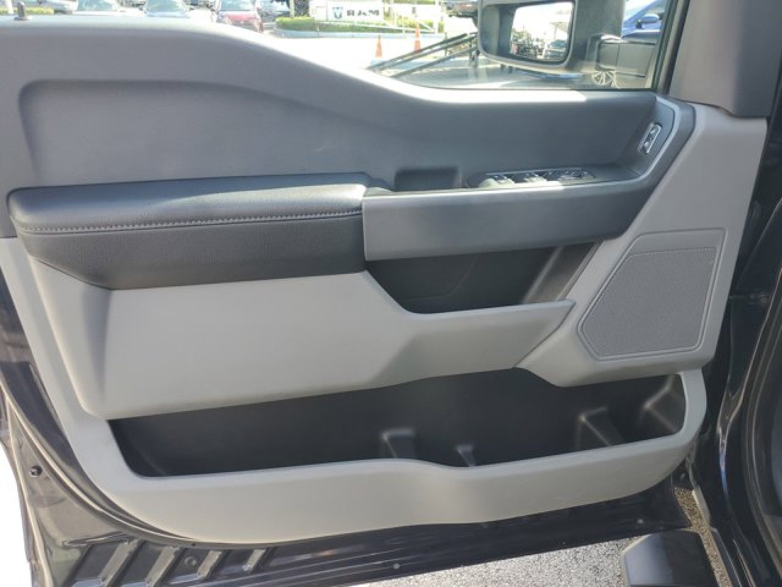 2023 Ford Super Duty F-350 DRW XLT