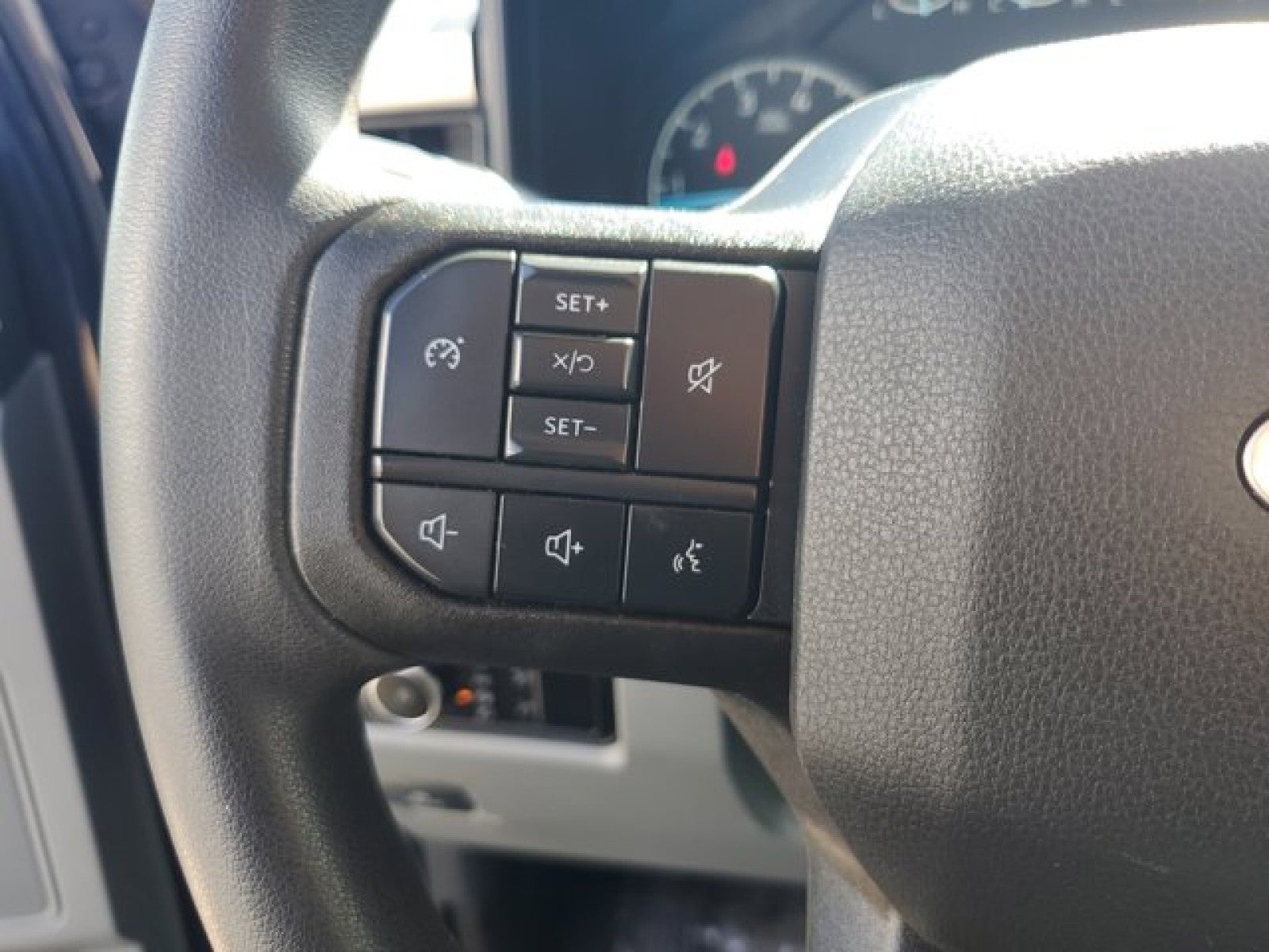 2023 Ford Super Duty F-350 DRW XLT