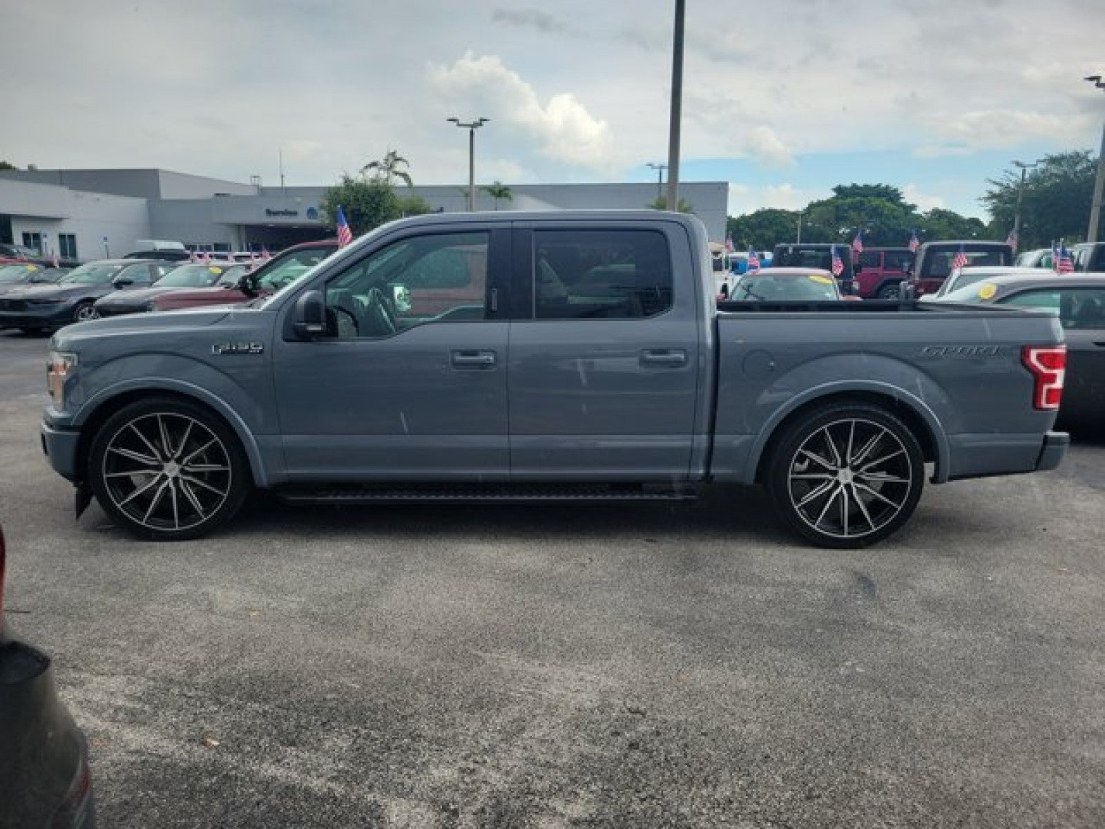 2020 Ford F-150 LARIAT