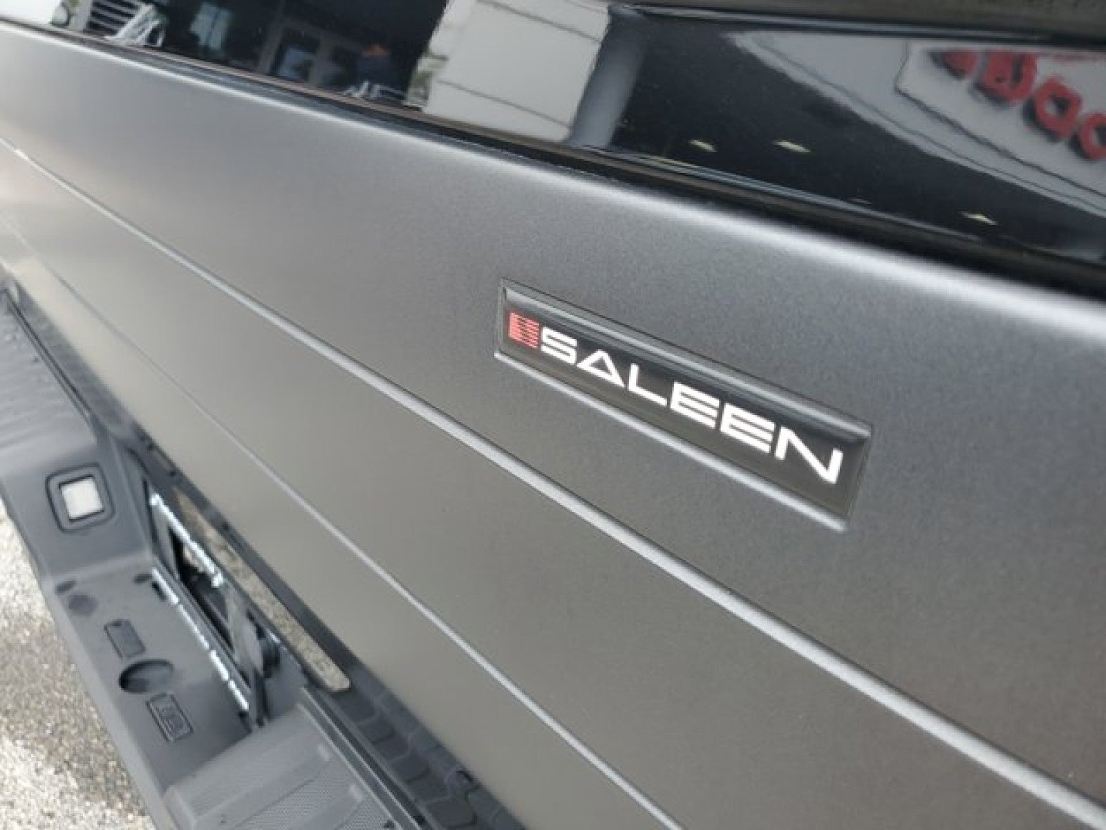 2022 Ford F-150 SALEEN XL