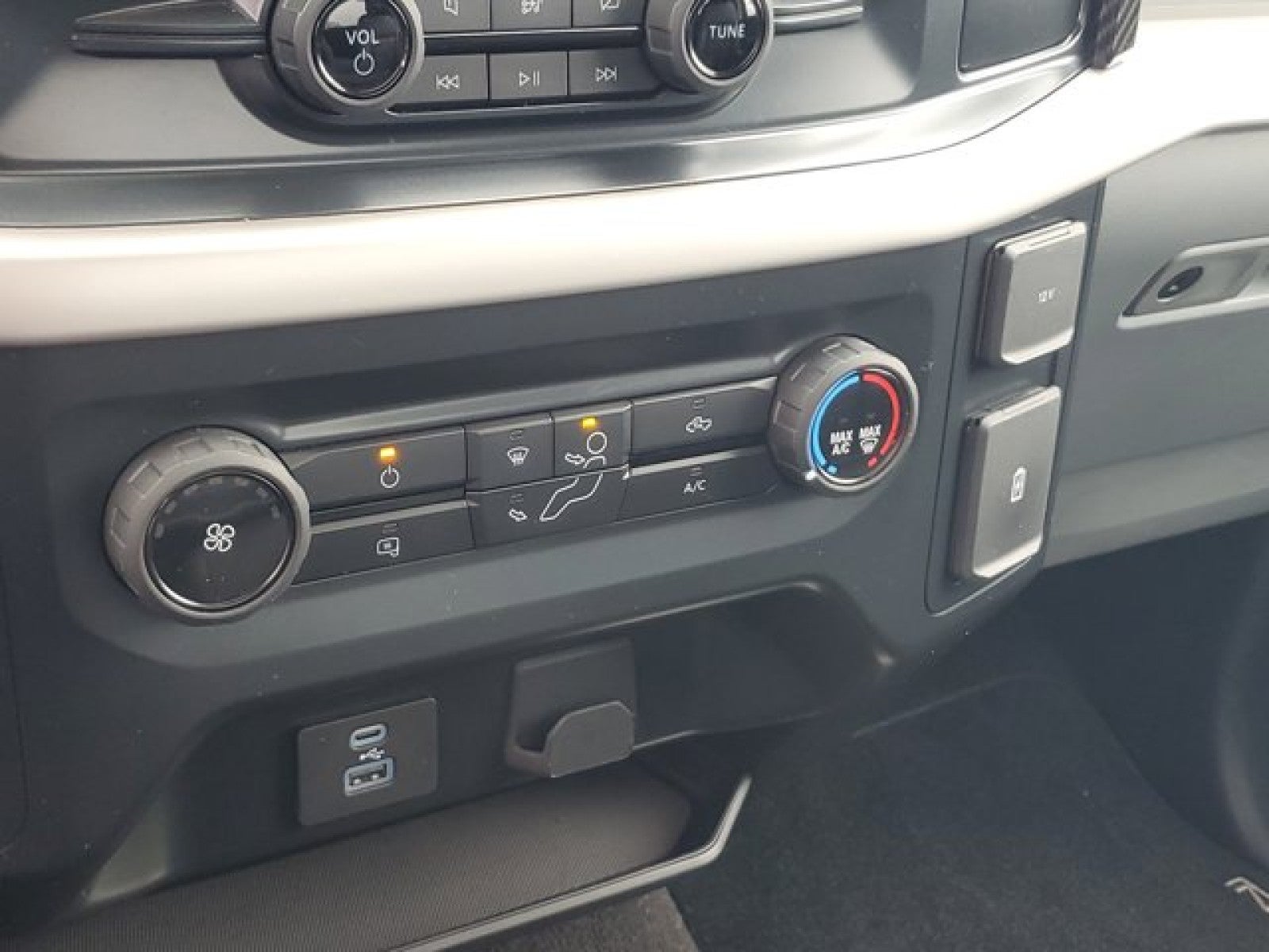 2022 Ford F-150 SALEEN XL