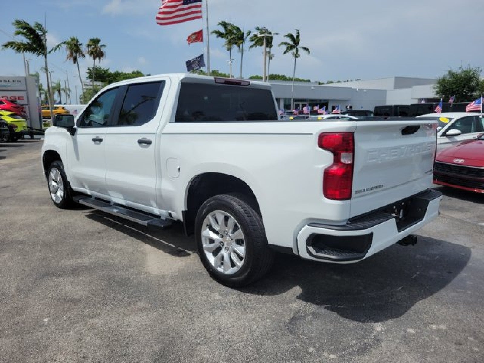2025 Chevrolet Silverado 1500 Custom
