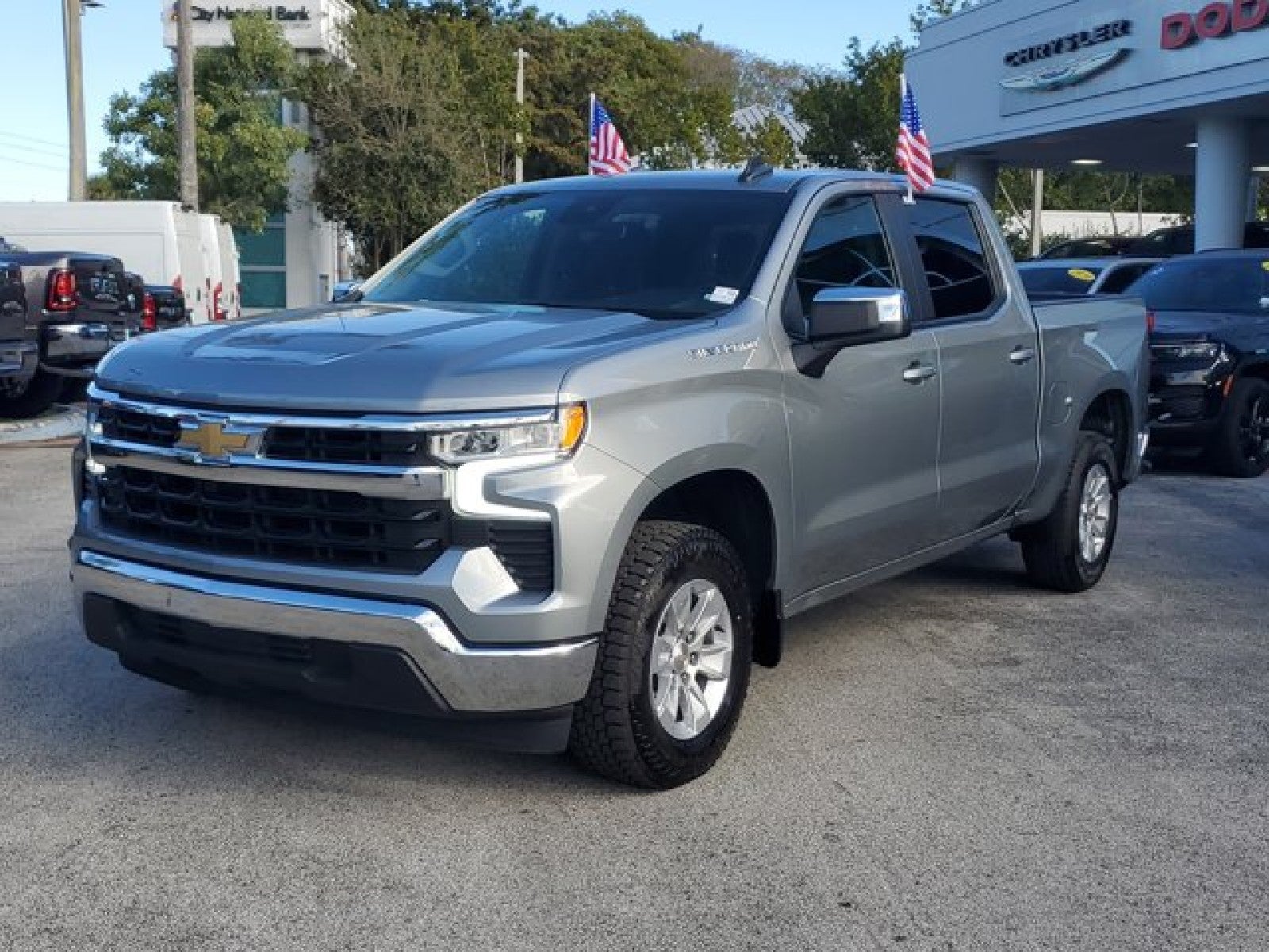 2025 Chevrolet Silverado 1500 LT