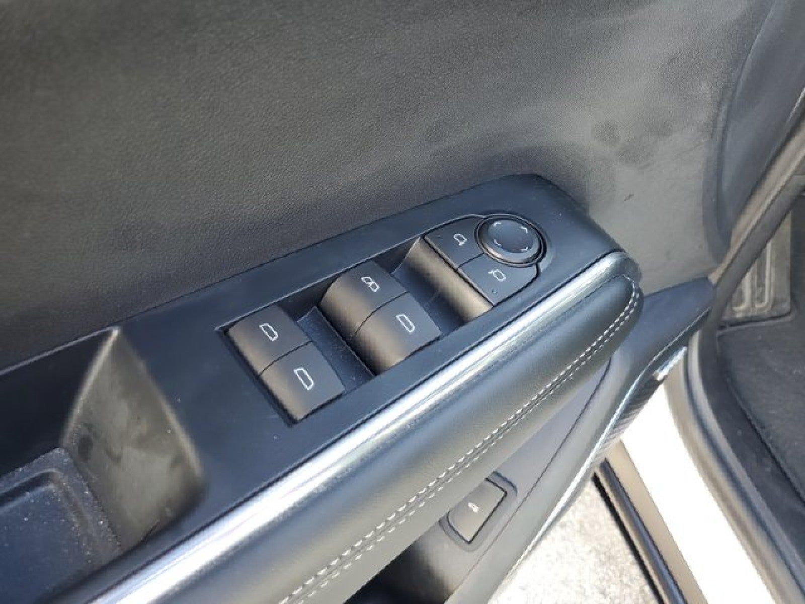 2024 GMC Acadia AWD Elevation