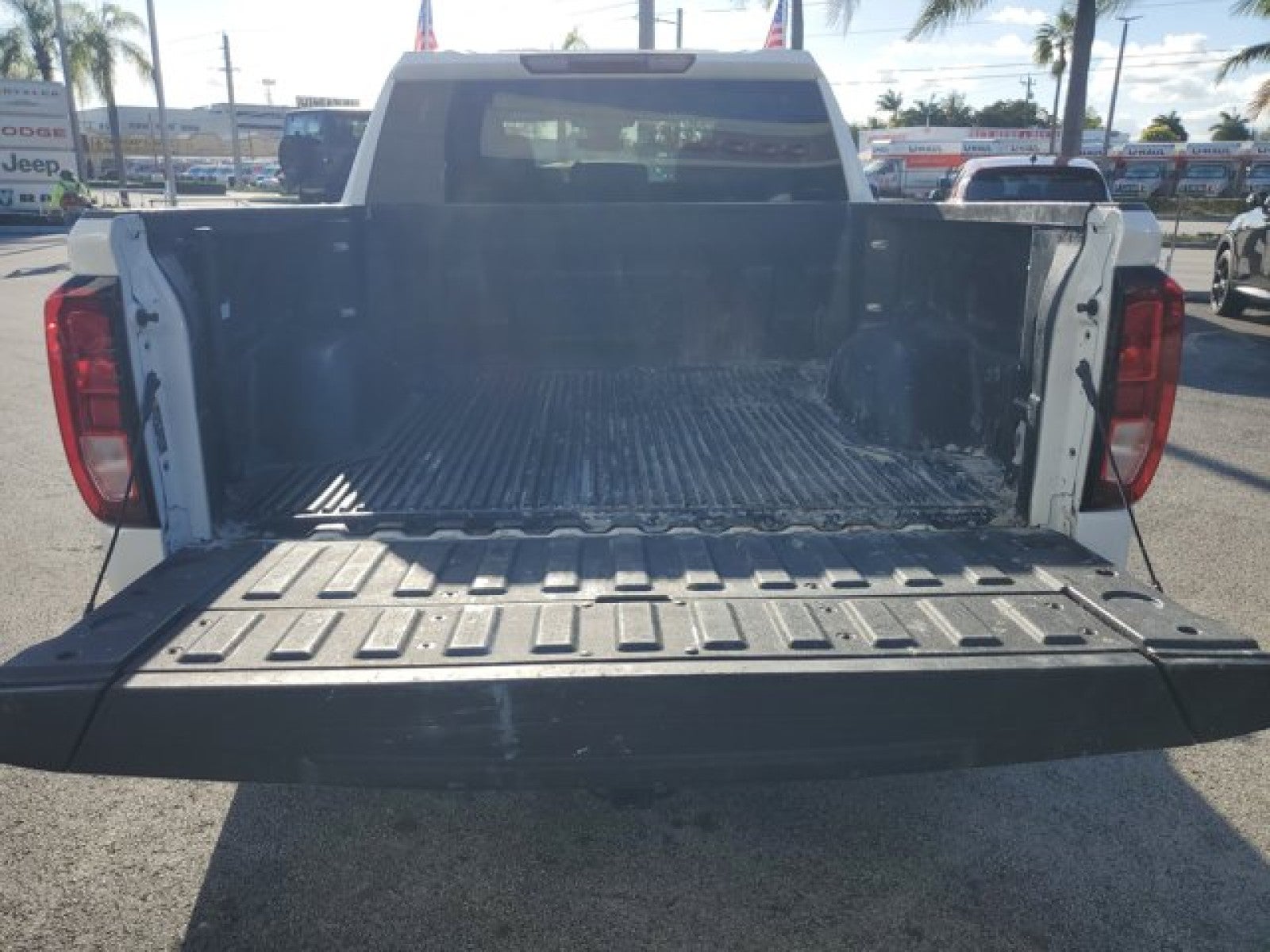 2024 GMC Sierra 1500 SLE