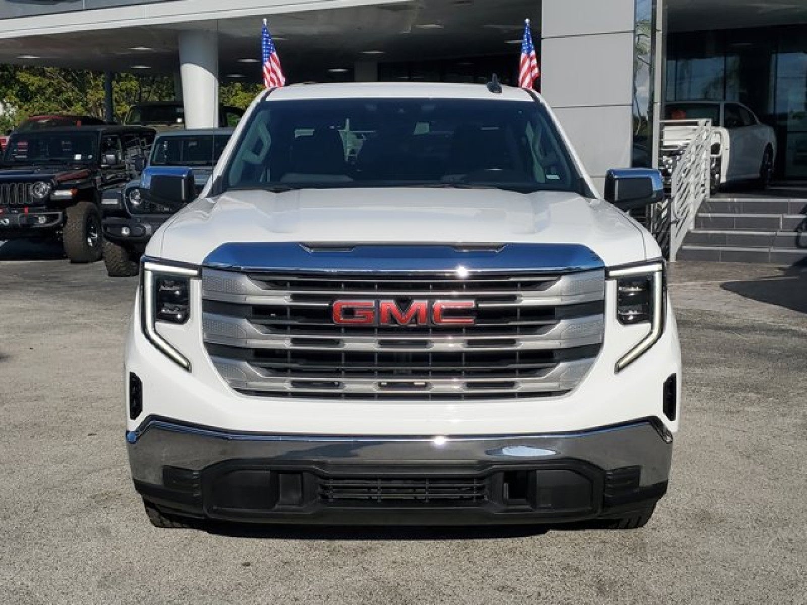 2024 GMC Sierra 1500 SLE
