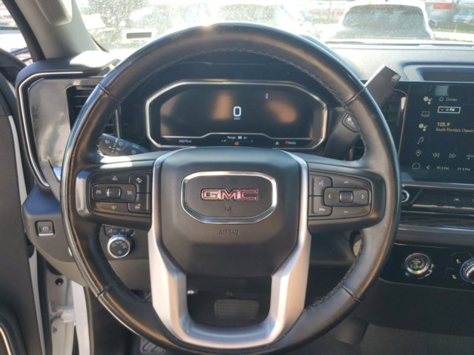 2024 GMC Sierra 1500 SLE