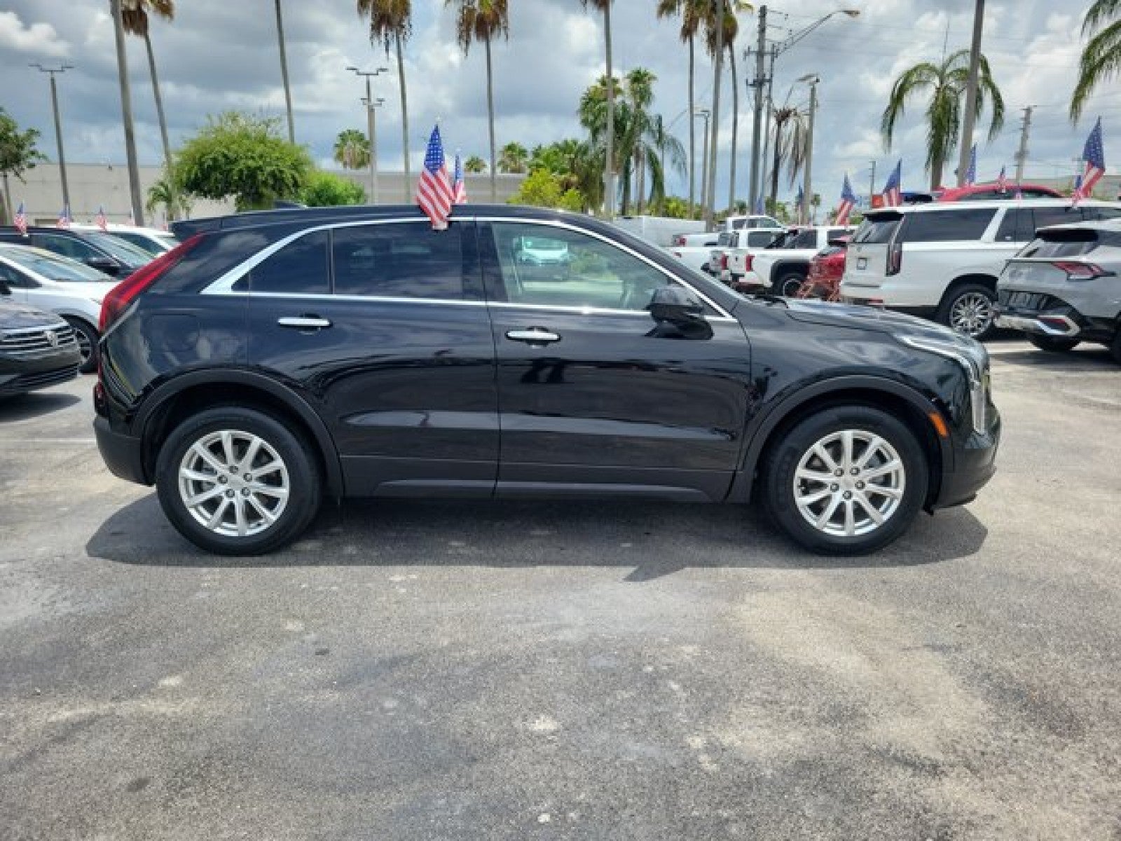 2023 Cadillac XT4 FWD Luxury