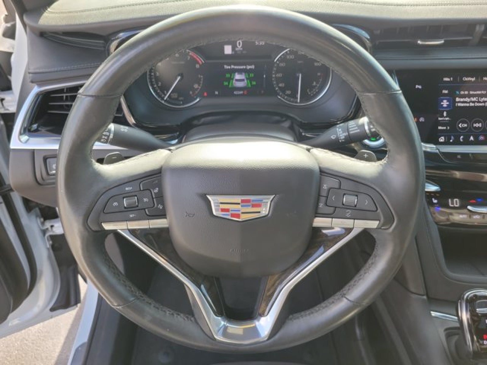 2023 Cadillac XT6 FWD Premium Luxury