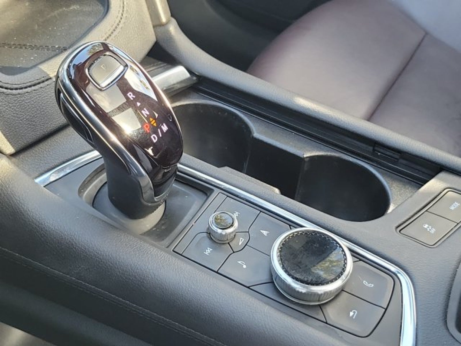 2023 Cadillac XT6 FWD Premium Luxury