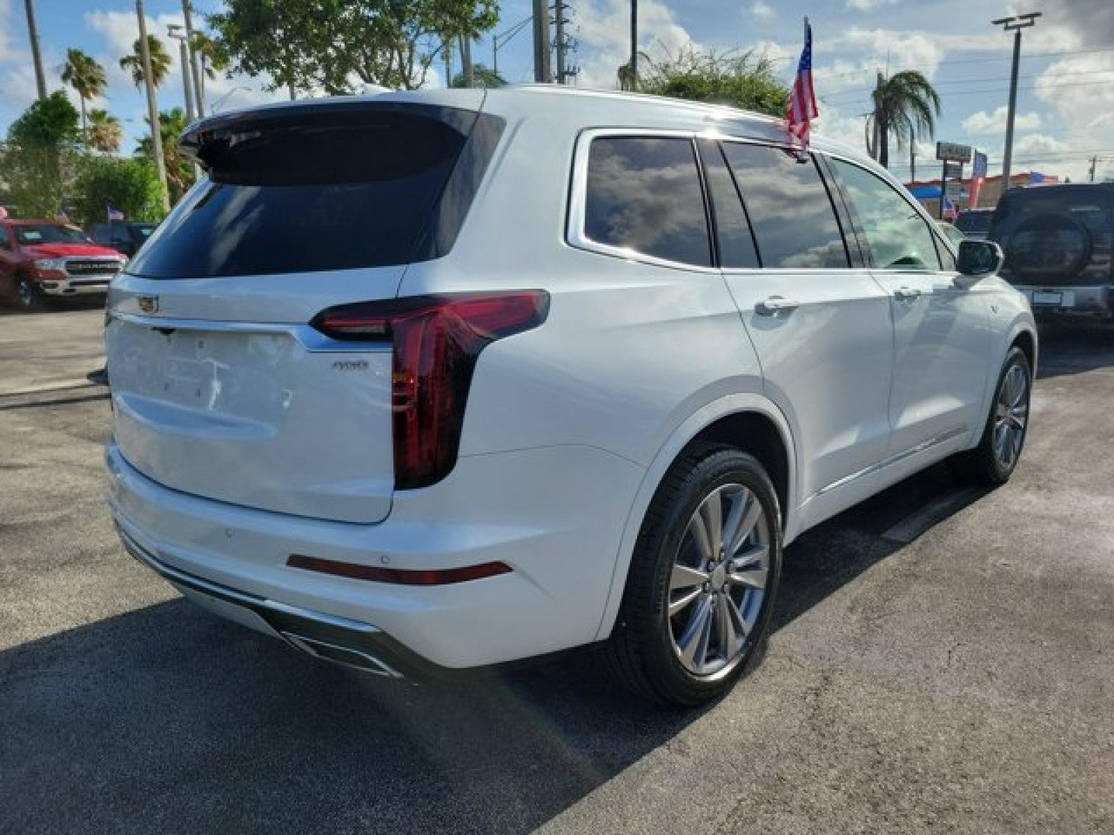 2023 Cadillac XT6 FWD Premium Luxury