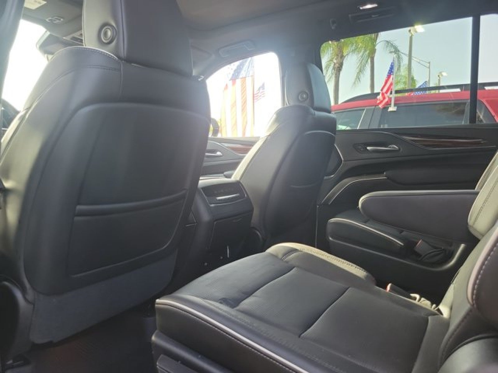 2023 Cadillac Escalade ESV 4WD Premium Luxury