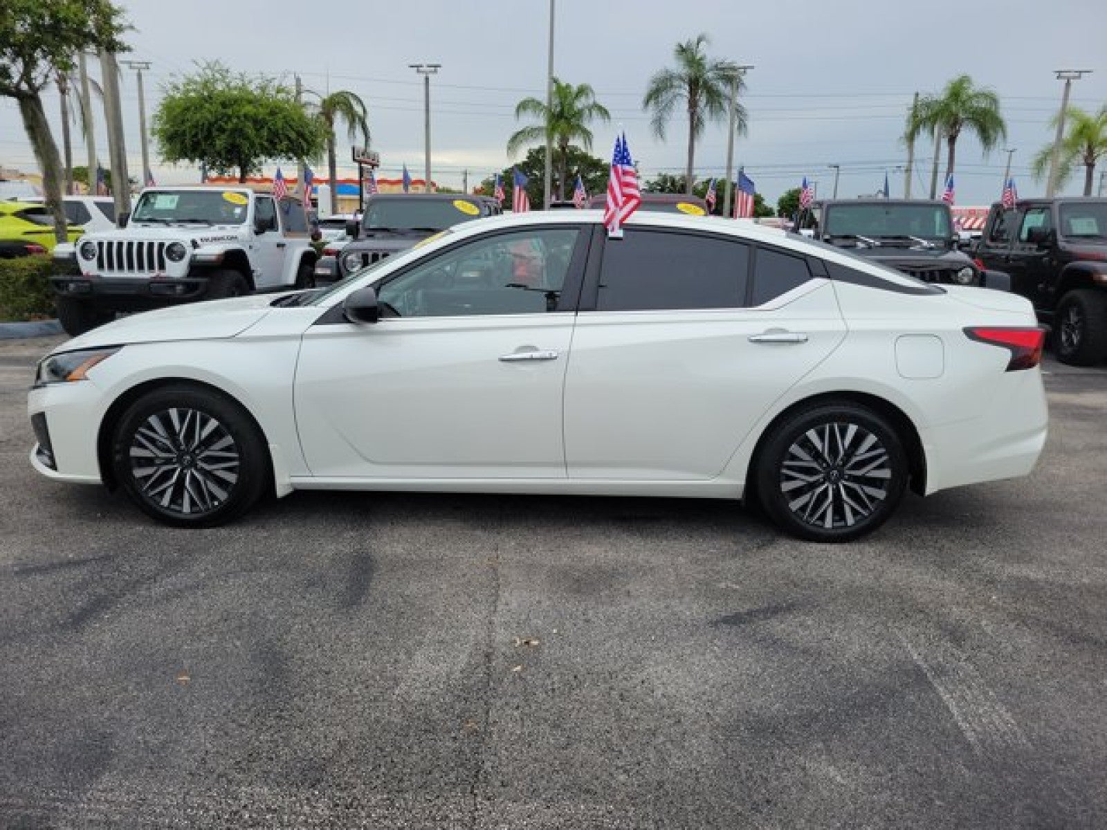 2024 Nissan Altima 2.5 SV