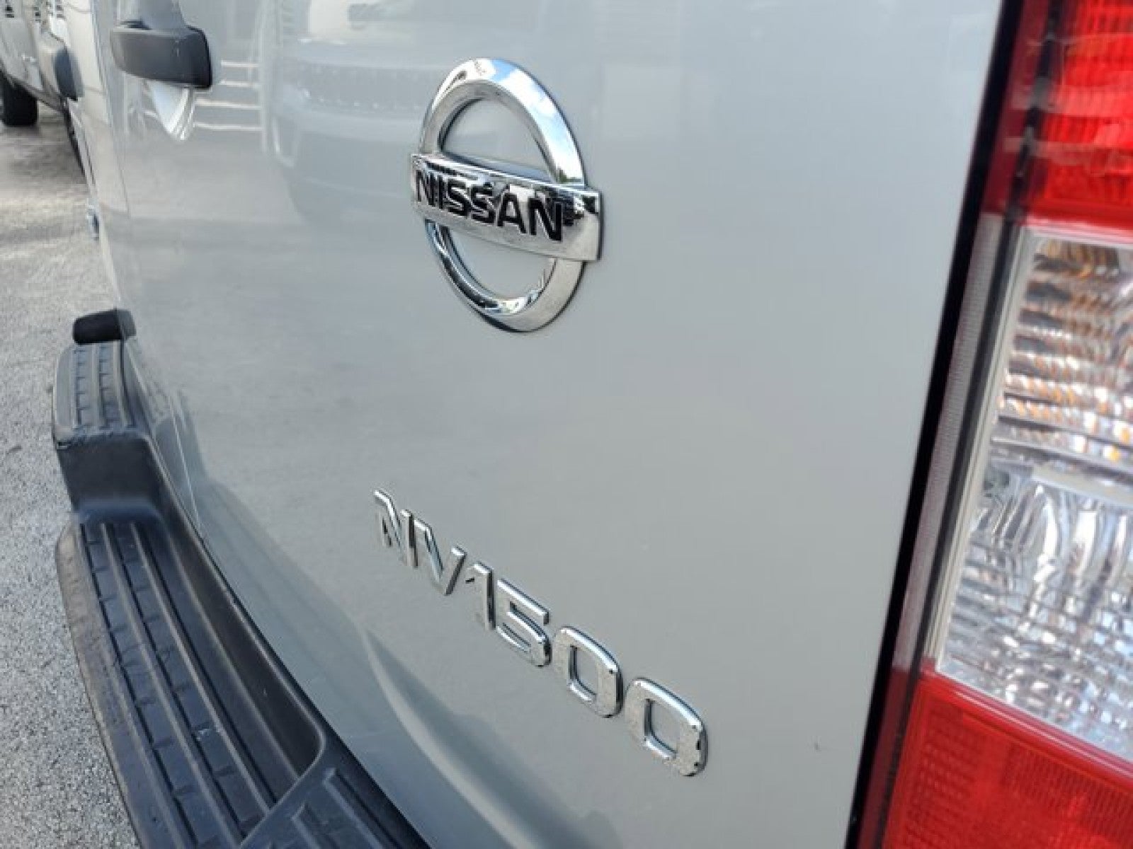 2019 Nissan NV Cargo SV