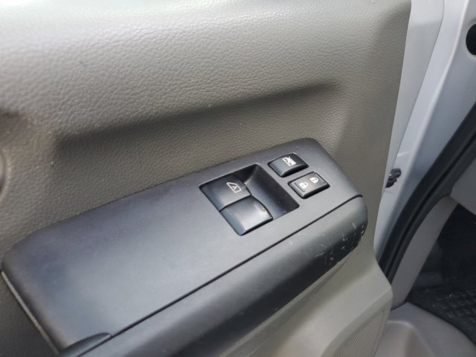 2019 Nissan NV Cargo SV