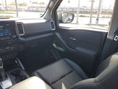2024 Nissan Frontier SL