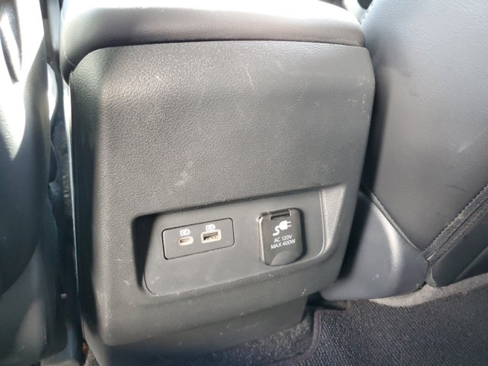 2024 Nissan Frontier SL