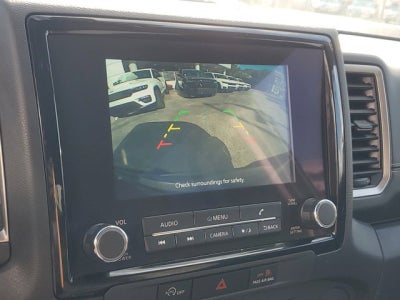 2024 Nissan Frontier SL