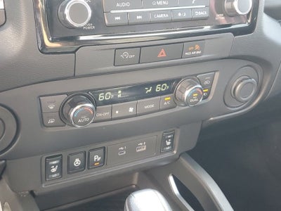 2024 Nissan Frontier SL