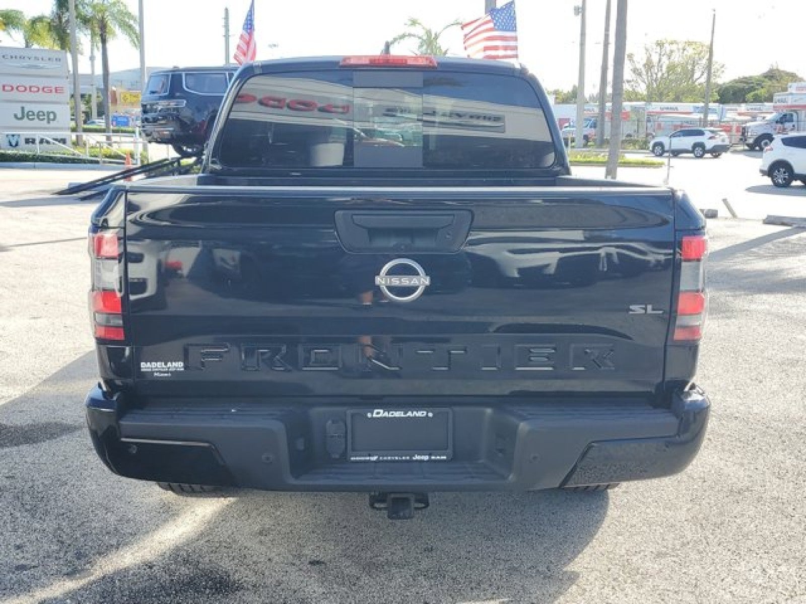 2024 Nissan Frontier SL