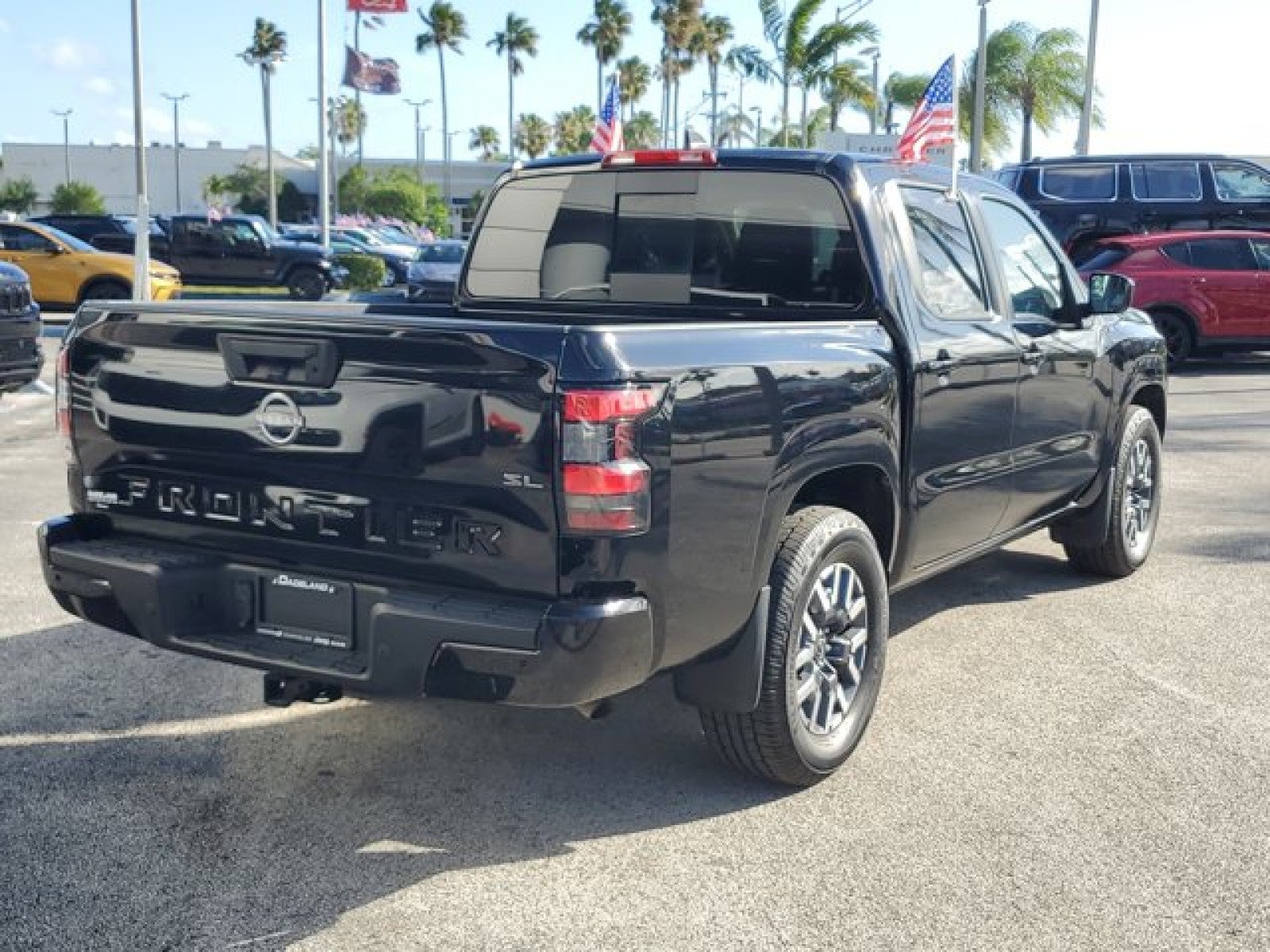2024 Nissan Frontier SL