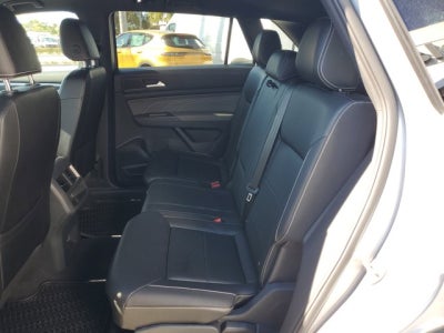 2022 Volkswagen Atlas Cross Sport 2.0T SEL R-Line