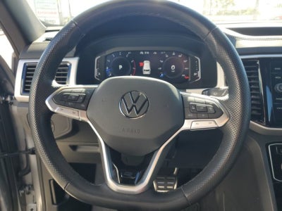 2022 Volkswagen Atlas Cross Sport 2.0T SEL R-Line