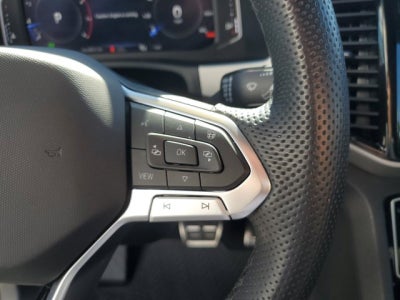 2022 Volkswagen Atlas Cross Sport 2.0T SEL R-Line