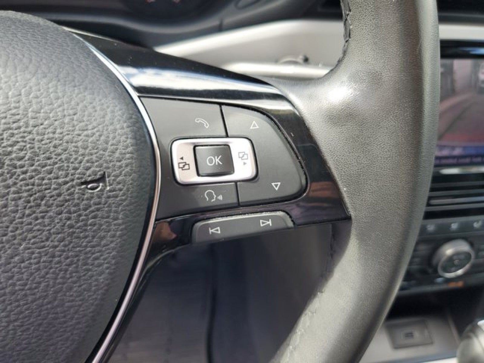 2021 Volkswagen Passat 2.0T SE