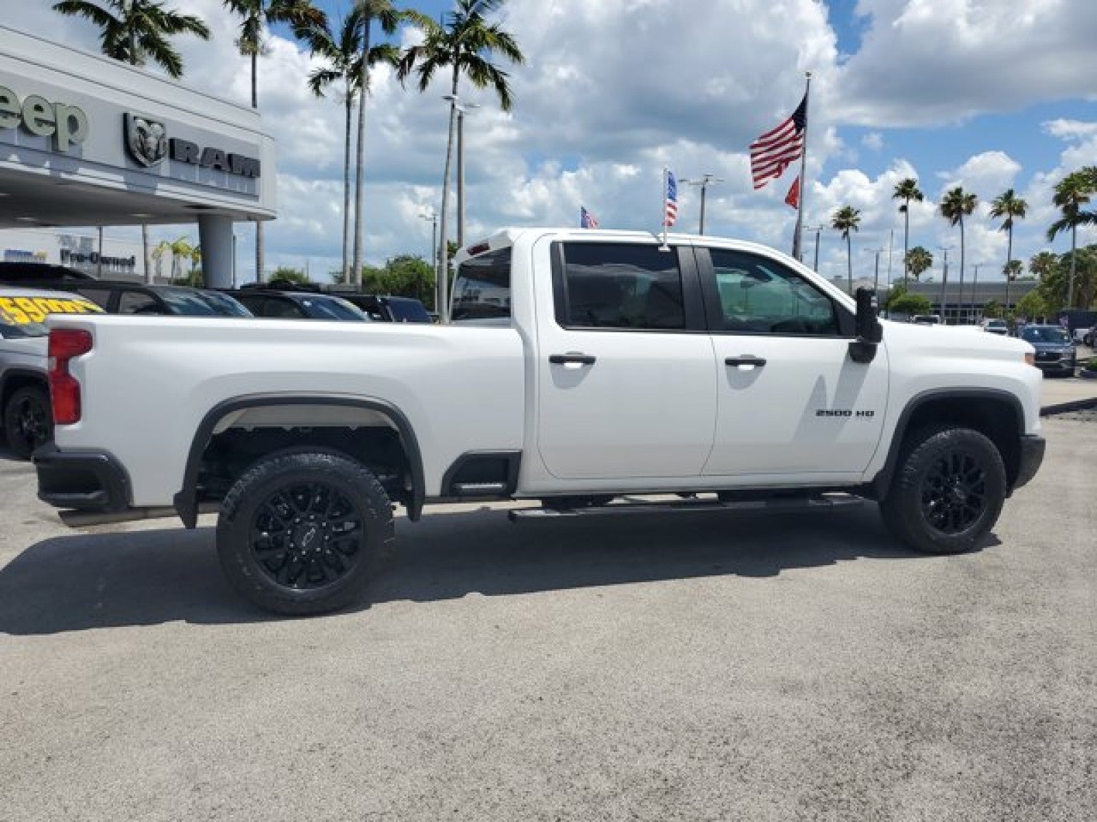 2025 Chevrolet Silverado 2500HD Custom