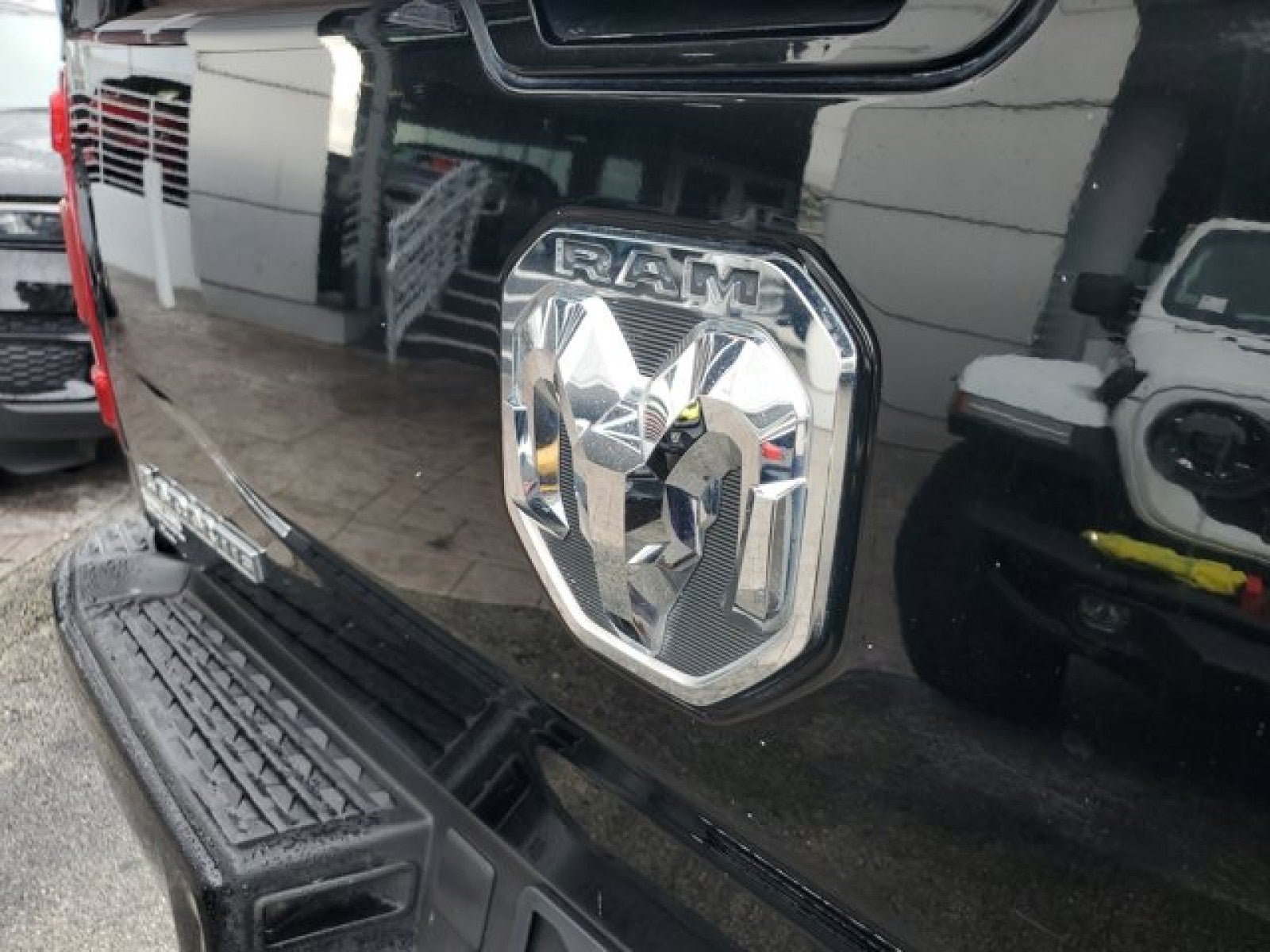 2022 RAM 3500 Laramie