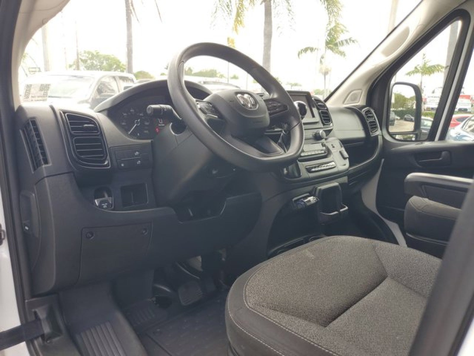 2025 RAM ProMaster Cargo Van Tradesman