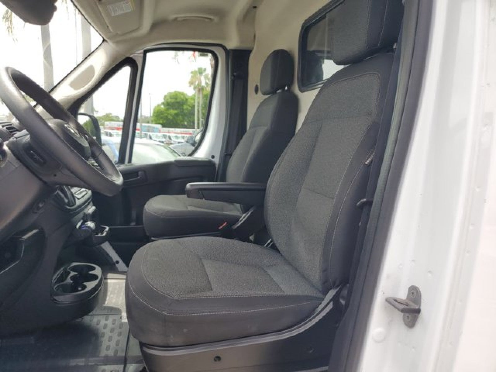 2025 RAM ProMaster Cargo Van Tradesman