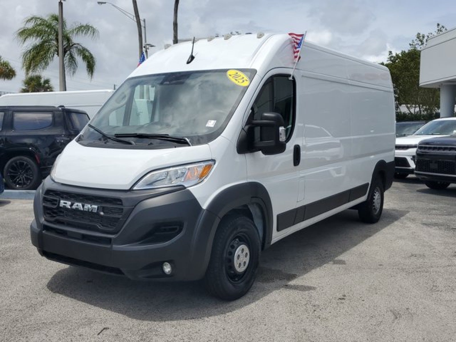 2025 RAM ProMaster Cargo Van Tradesman