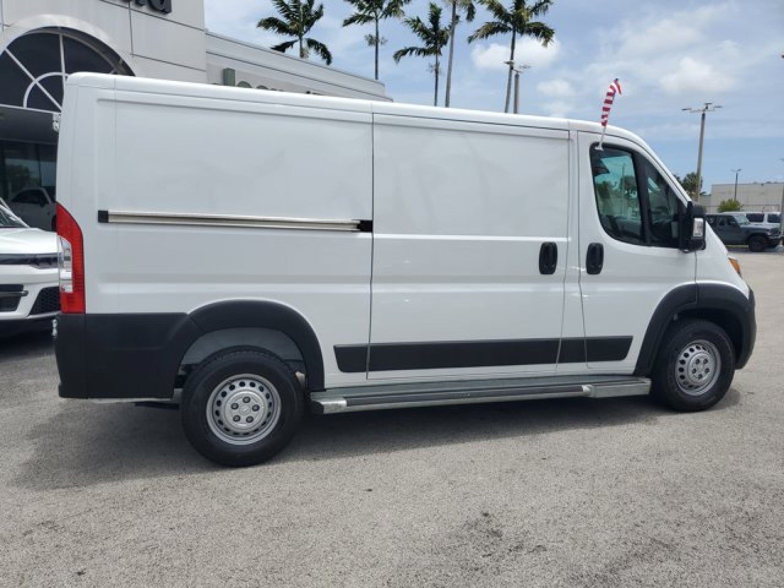 2025 RAM ProMaster Cargo Van Tradesman