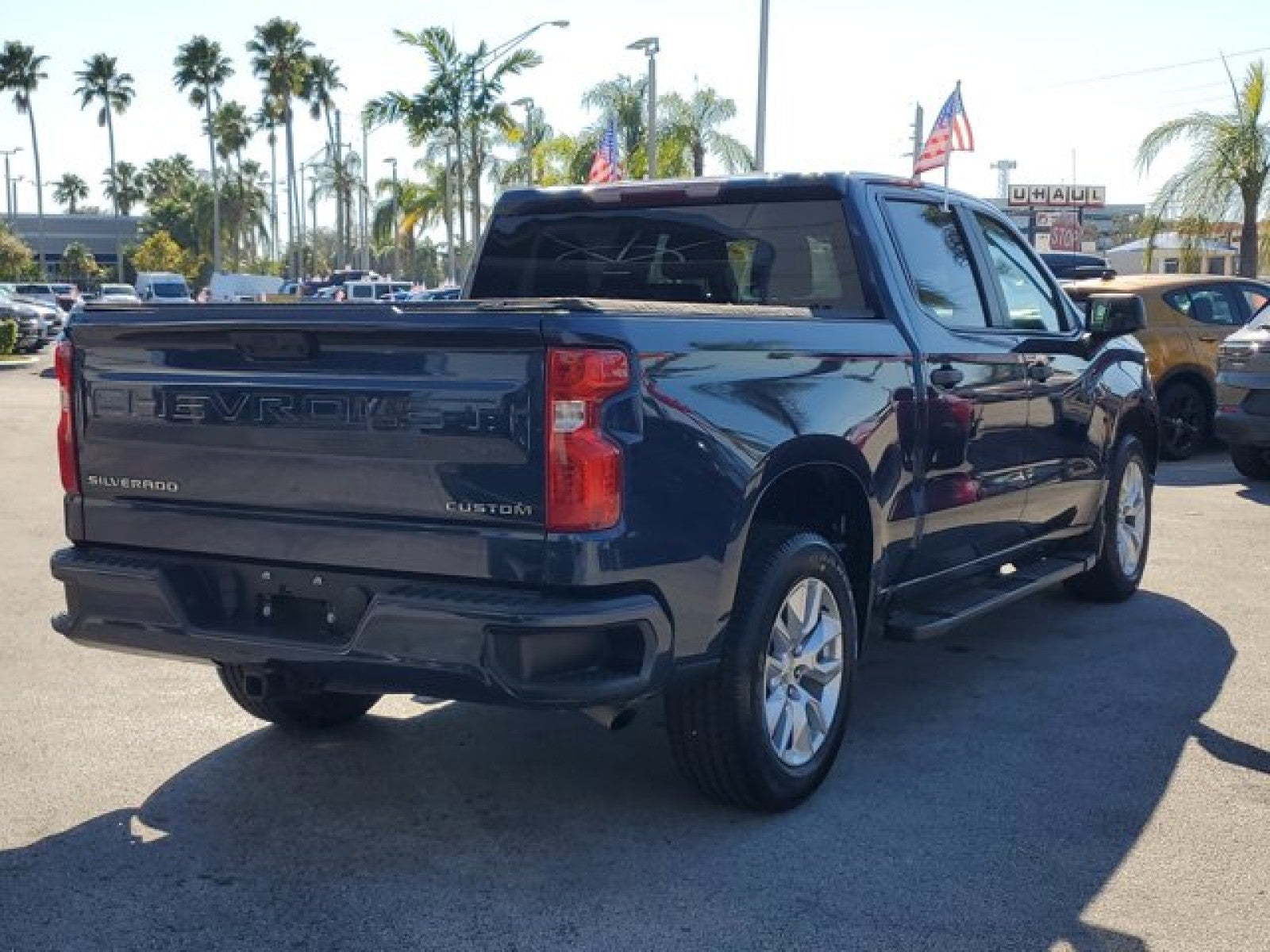 2023 Chevrolet Silverado 1500 Custom