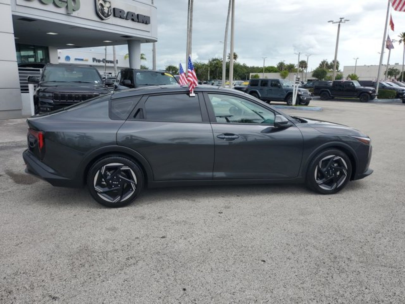 2025 Kia K4 EX