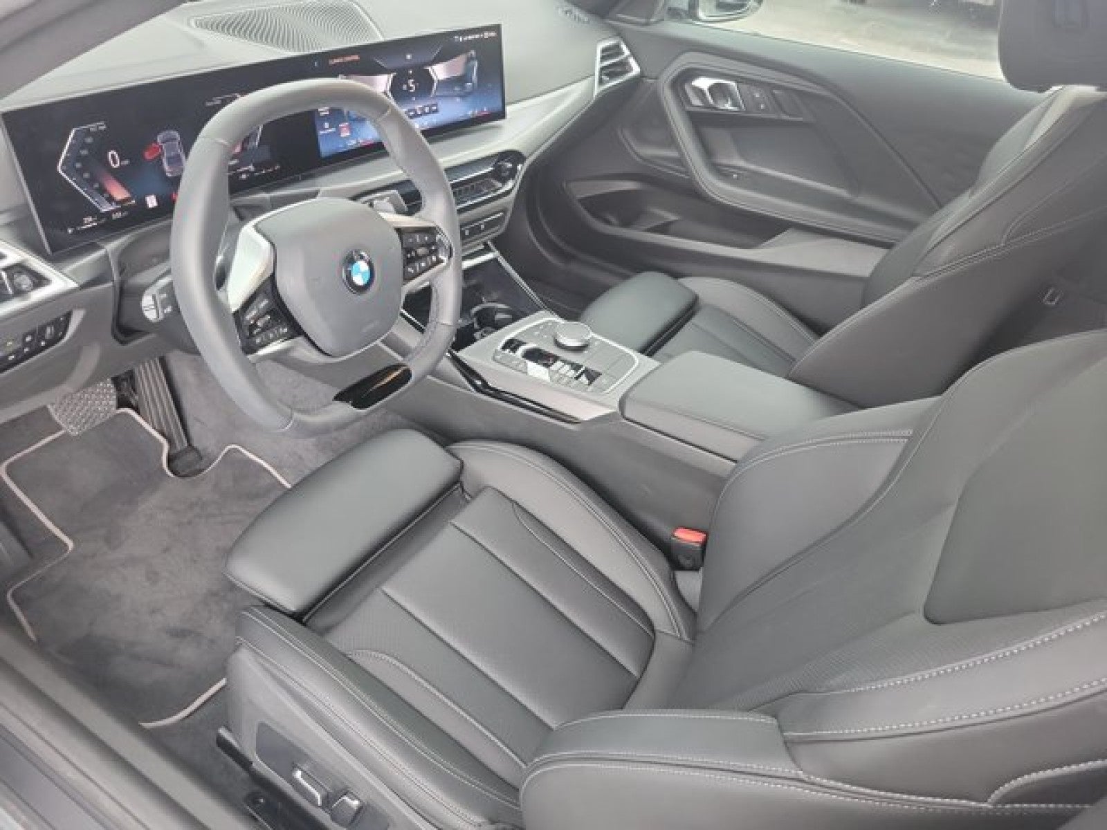 2025 BMW 2 Series 230i